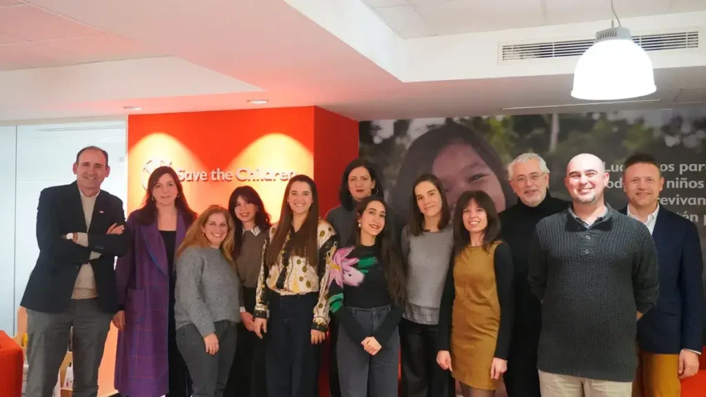 Nace DigCompChild: la apuesta europea para proteger y empoderar a los adolescentes en el entorno digital foto equipo digcomp child